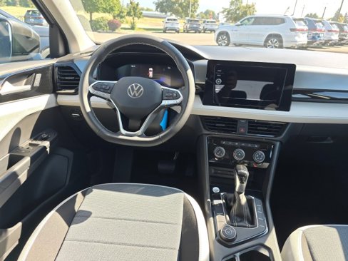 New 2025 Volkswagen Taos S image 20