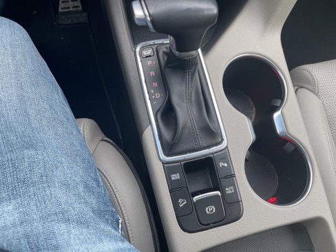 Used 2019 Kia Sportage SX image 11