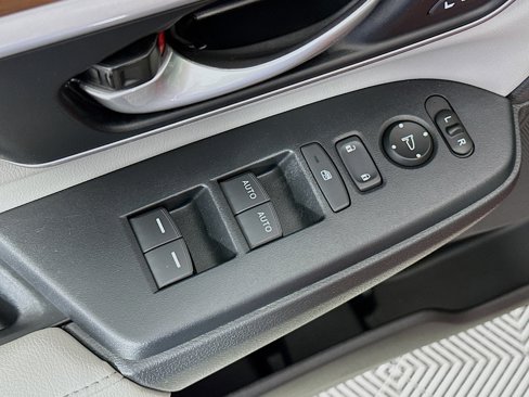 Used 2020 Honda CR-V EX-L image 18