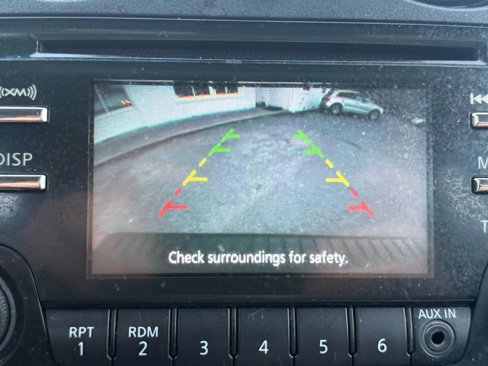 Used 2015 Nissan Rogue S image 13