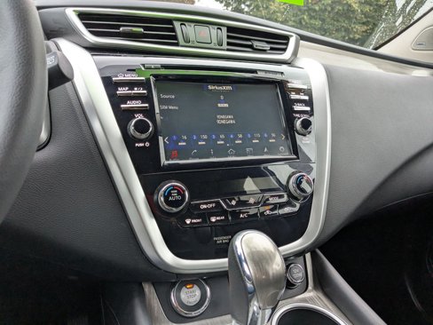Used 2017 Nissan Murano SL image 16