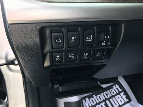 Used 2017 Subaru Outback 2.5i Limited image 7