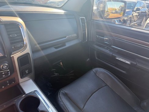 Used 2015 RAM 1500 Laramie w/ Convenience Group image 18