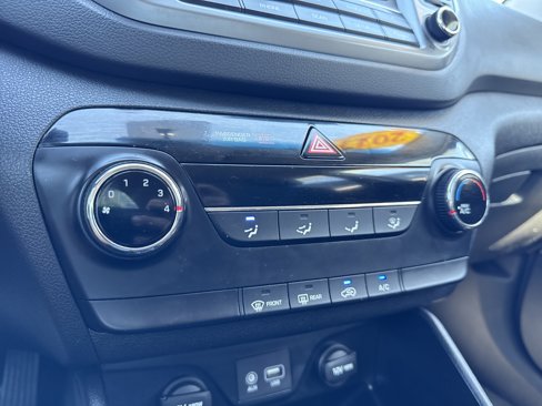 Used 2017 Hyundai Tucson SE image 20