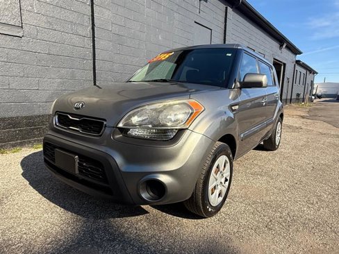 Used 2013 Kia Soul image 4