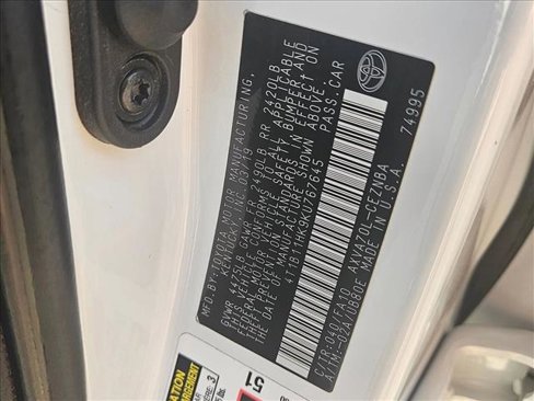 Used 2019 Toyota Camry LE image 24