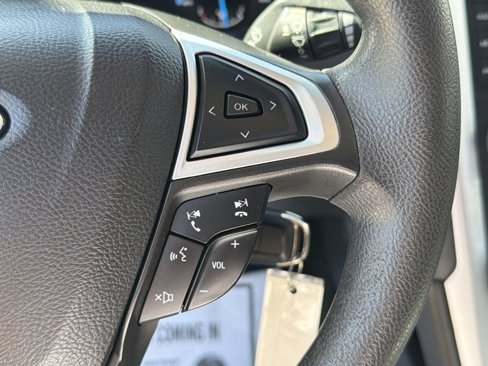 Used 2015 Ford Fusion SE image 40