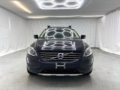 Used 2017 Volvo XC60 T5 Inscription w/ Preferred Option Package image 8