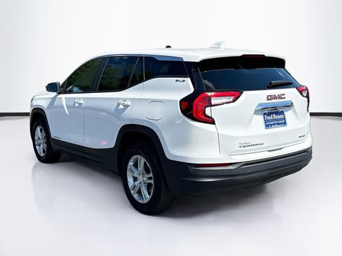 Certified 2023 GMC Terrain SLE image 5
