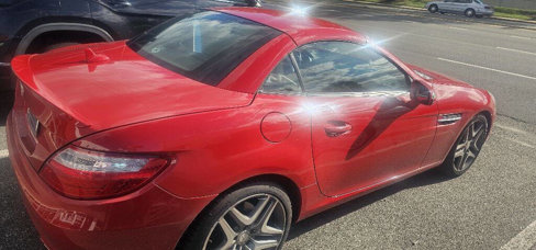 Used 2013 Mercedes-Benz SLK 250 image 2