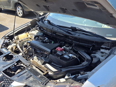 Used 2015 Nissan Rogue SV w/ SV Premium Package image 31