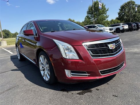 Used 2016 Cadillac XTS Luxury w/ Driver Awareness Package image 2