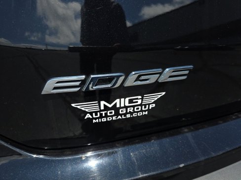 Used 2019 Ford Edge SEL image 58