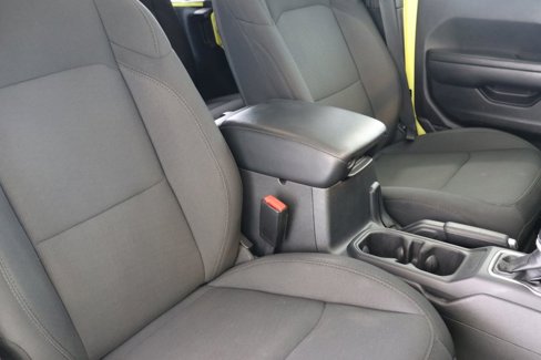 Used 2023 Jeep Wrangler Sport S image 33