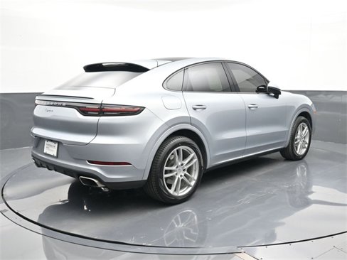 Certified 2020 Porsche Cayenne image 27