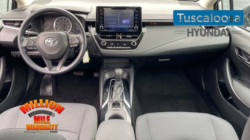 Used 2022 Toyota Corolla LE image 25