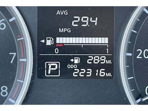 Used 2023 Nissan Kicks S image 38