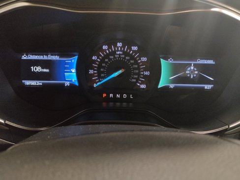 Used 2020 Ford Fusion SE image 23