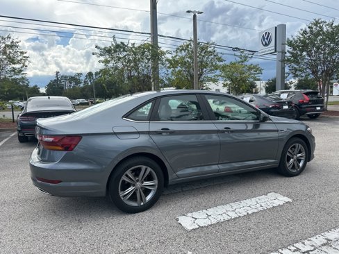 Used 2019 Volkswagen Jetta R-Line image 5
