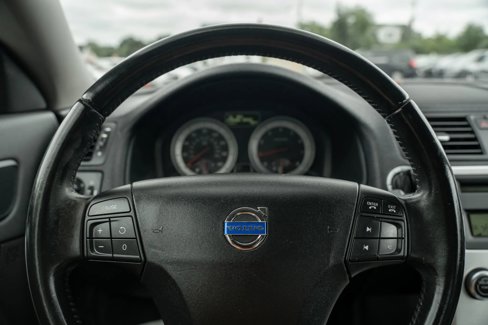 Used 2013 Volvo C70 T5 image 19