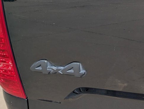 Used 2019 Toyota Tundra SR5 image 9