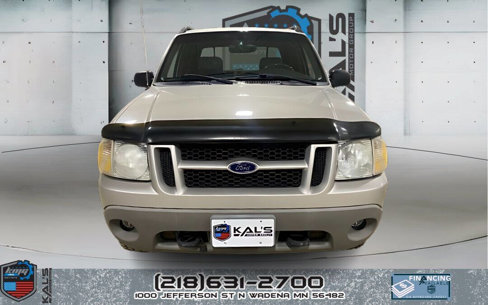 Used 2002 Ford Explorer Sport Trac 4x4 image 2