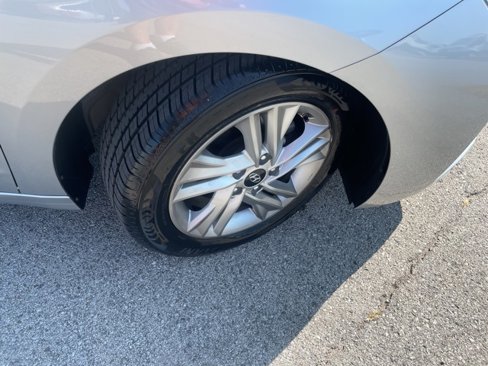 Used 2020 Hyundai Elantra SEL w/ Cargo Package (C1) image 17