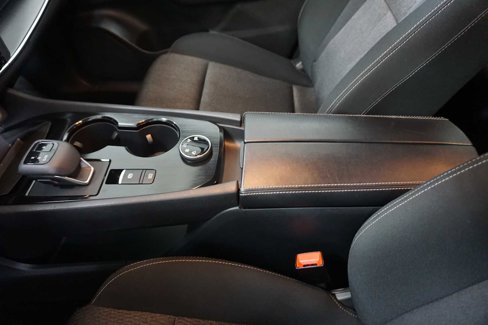 Used 2024 Nissan Rogue SV image 21