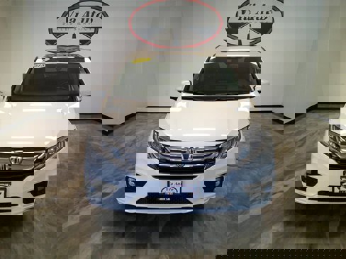 Used 2018 Honda Odyssey EX-L image 3