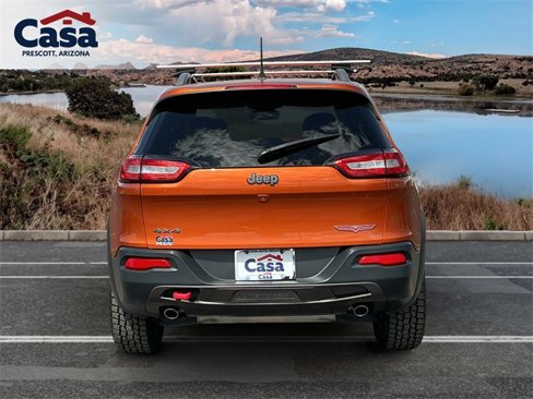 Used 2016 Jeep Cherokee Trailhawk w/ Cold Weather Group image 3