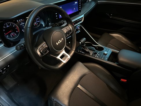 Used 2022 Kia K5 GT-Line image 9