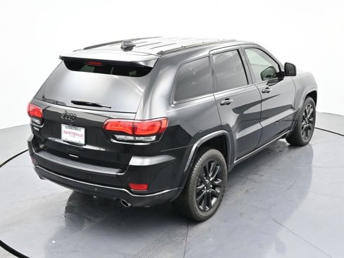 Used 2021 Jeep Grand Cherokee Laredo X image 26