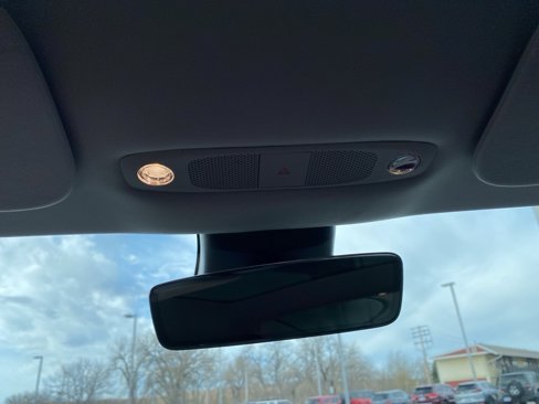 Used 2018 Tesla Model 3 Long Range image 19