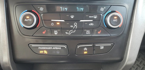 Used 2018 Ford Escape SE image 13