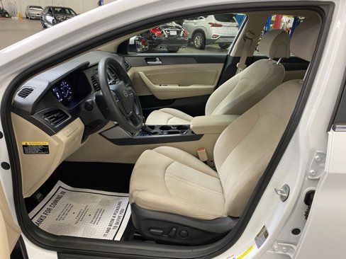 Used 2015 Hyundai Sonata Sport image 25