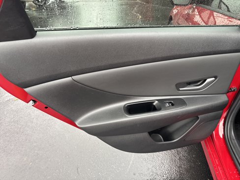 Used 2023 Hyundai Elantra SEL w/ Convenience Package image 26