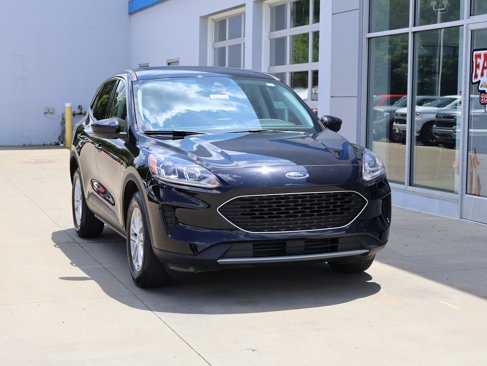 Used 2021 Ford Escape SE w/ Convenience Package image 2