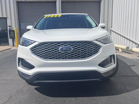 Used 2023 Ford Edge SEL w/ Convenience Package image 3