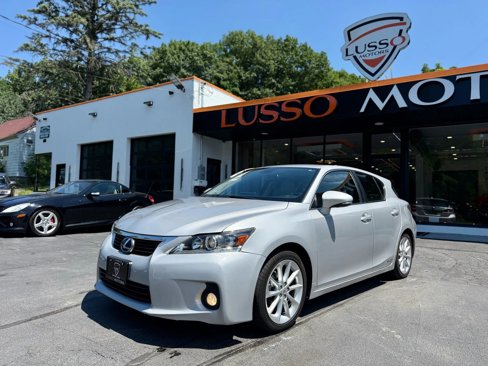 Used 2012 Lexus CT 200h image 2