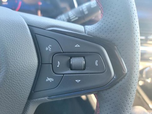 New 2025 Chevrolet Trax RS w/ Driver Confidence Package image 22
