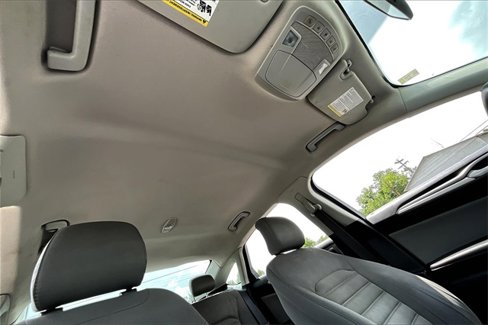Used 2015 Ford Fusion S image 17