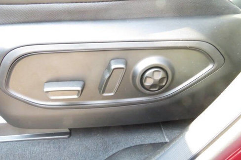 New 2025 Jeep Grand Cherokee Limited image 16