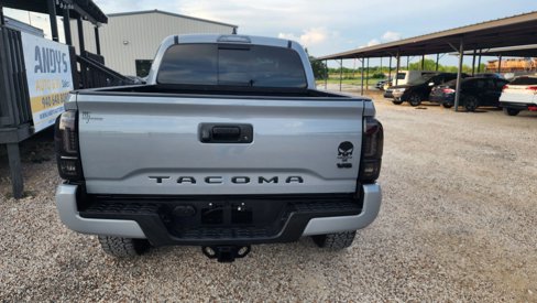 Used 2021 Toyota Tacoma TRD Sport image 13