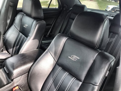 Used 2014 Chrysler 300 S w/ Light Group image 11