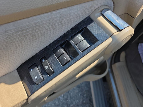 Used 2006 Ford Explorer XLT image 20