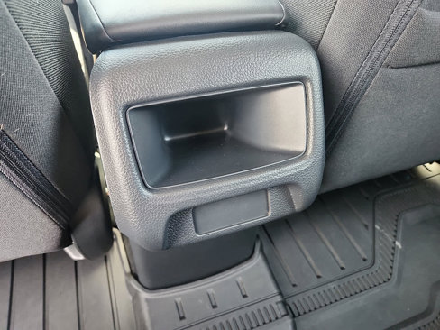 Used 2025 Honda HR-V LX image 12