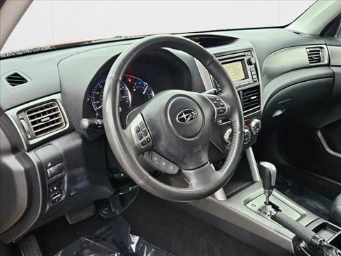 Used 2011 Subaru Forester 2.5X Limited image 10