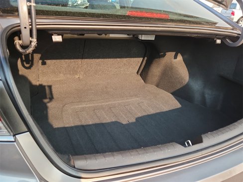 Used 2018 Hyundai Sonata Sport image 12