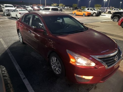 Used 2013 Nissan Altima 2.5 S image 3