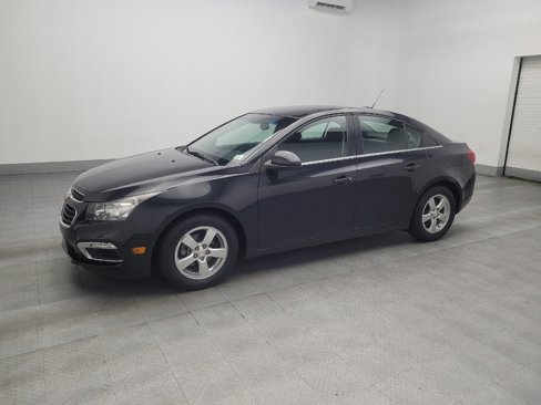 Used 2015 Chevrolet Cruze LT image 2